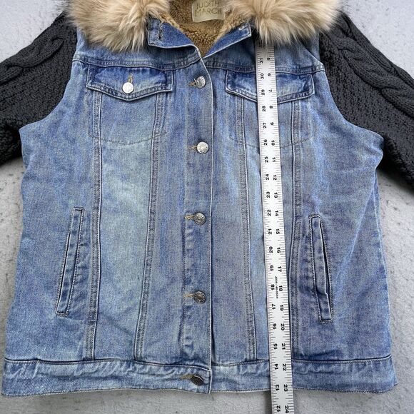 Judith March Jean Jacket Womens L Blue Denim Knit Sleeves Faux Fur Collar - Picture 11 of 11